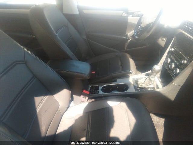 1VWSA7A3XLC015287 Volkswagen Passat 2.0t Se