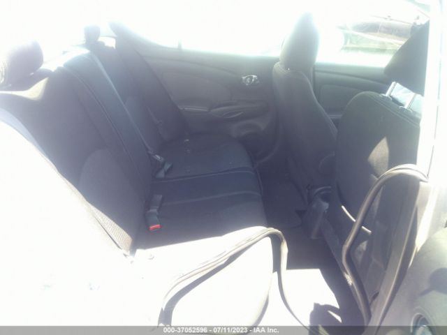 3N1CN7AP2EK464963 Nissan VERSA SV