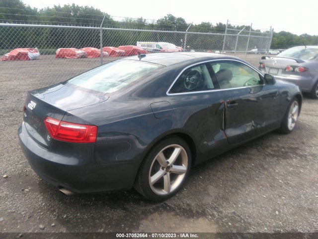 2009 AUDI A5 VIN: WAUDK78T29A055704