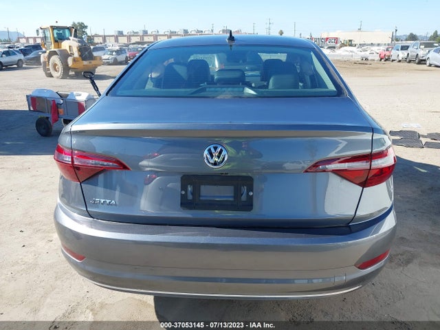 3VWE57BU8MM028516 Volkswagen JETTA SEL