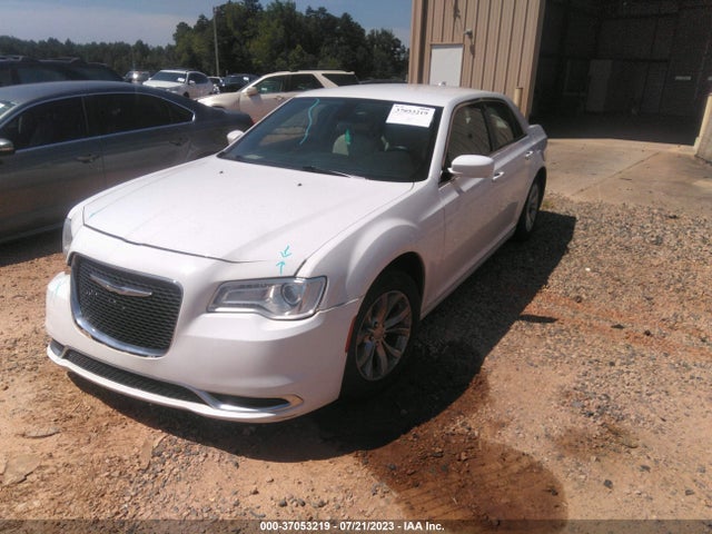 2C3CCAAG8FH802021 Chrysler 300 Limited