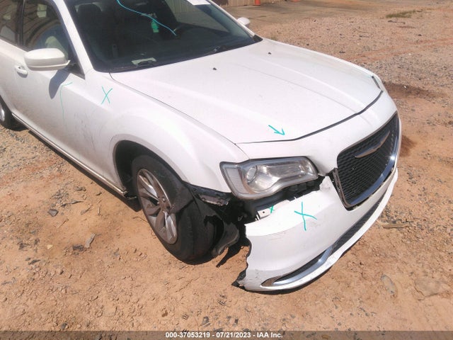2C3CCAAG8FH802021 Chrysler 300 Limited