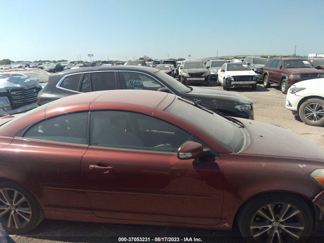 2011 VOLVO C70 T5 VIN: YV1672MC1BJ108544