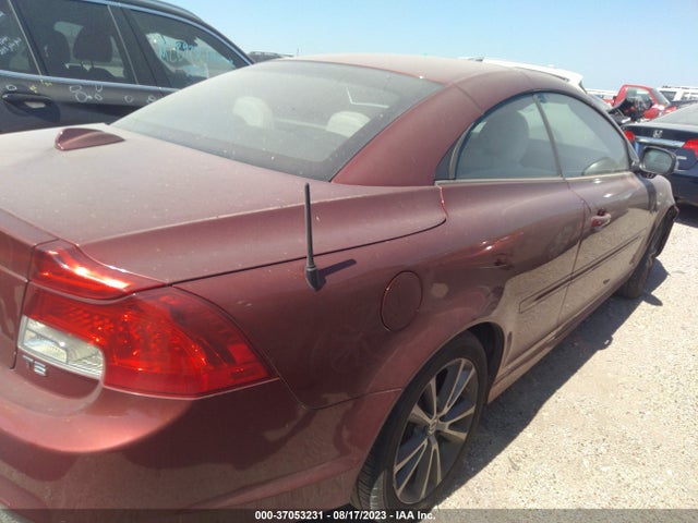 2011 VOLVO C70 T5 VIN: YV1672MC1BJ108544