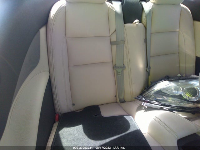2011 VOLVO C70 T5 VIN: YV1672MC1BJ108544