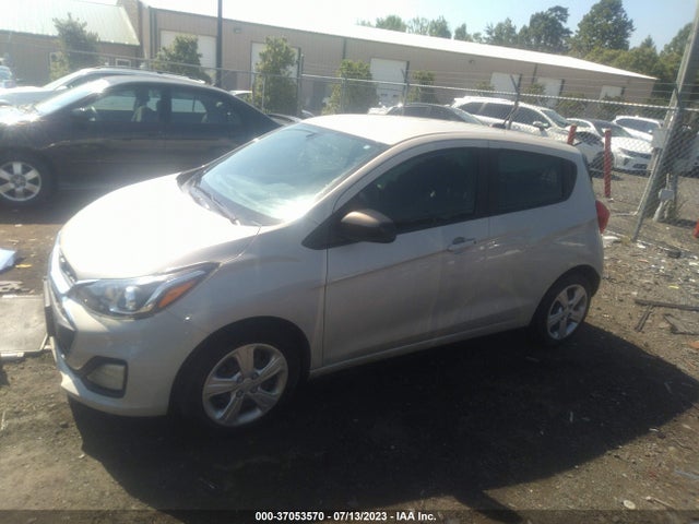 Chevrolet SPARK LS 2020 KL8CB6SA3LC416975 Image 2