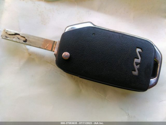 KNDJ23AU3P7848103 KIA SOUL LX