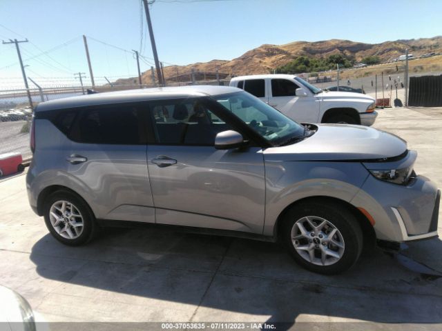 KNDJ23AU3P7848103 KIA SOUL LX