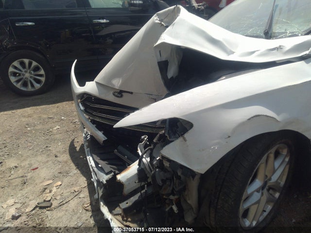 2013 FORD FUSION SE VIN: 3FA6P0H71DR250463