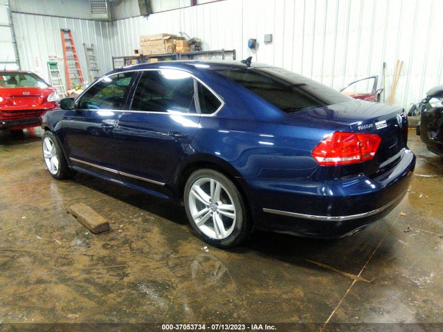 1VWCN7A34EC101433 Volkswagen Passat Tdi Sel Premium