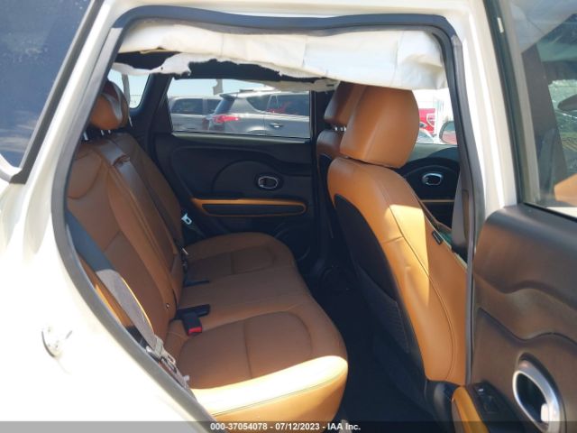 KNDJX3A51F7215320 KIA Soul !