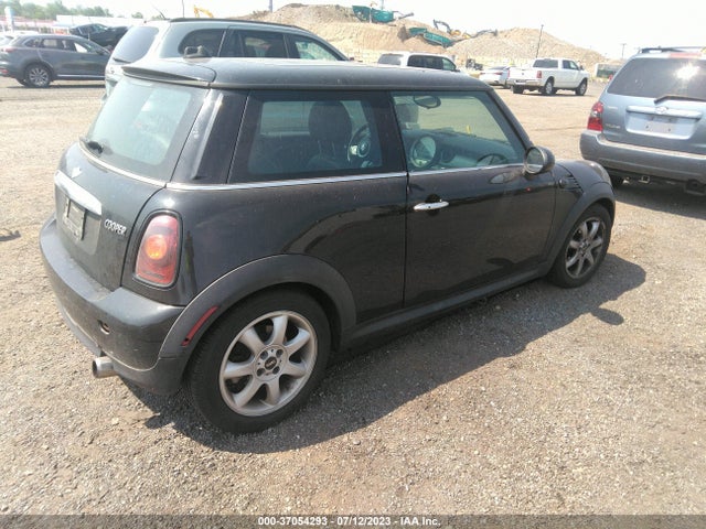 2009 MINI COOPER HARDTOP WMWMF33519TW73932 Photo 3