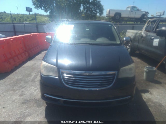 2C4RC1GG5ER169452 Chrysler Town & Country Limited