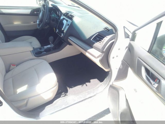 4S3BNAF69K3035553 Subaru Legacy Premium