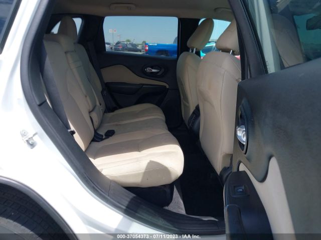 1C4PJMCS1GW164316 Jeep Cherokee Latitude