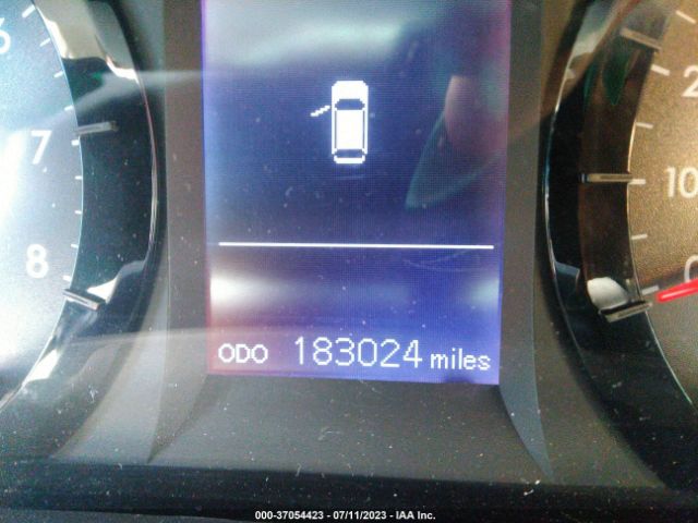 5TDKK3DC0FS578890 Toyota SIENNA LE