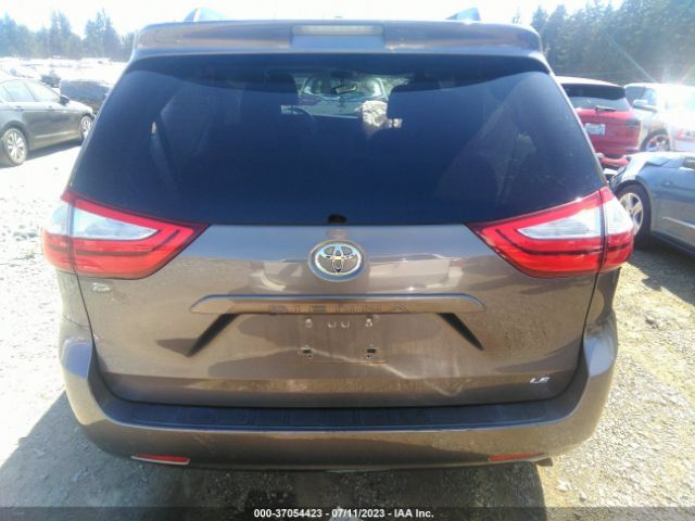 5TDKK3DC0FS578890 Toyota SIENNA LE