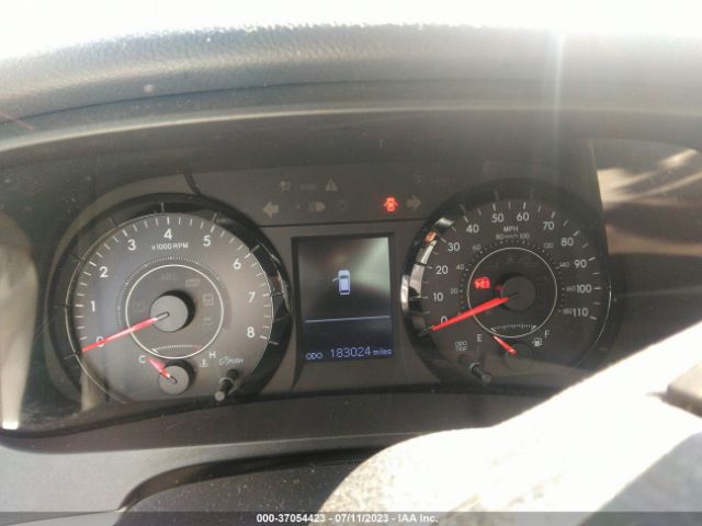 5TDKK3DC0FS578890 Toyota SIENNA LE