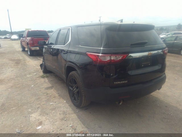 Chevrolet Traverse Ls 2018 1GNERFKW8JJ252565 Image 3