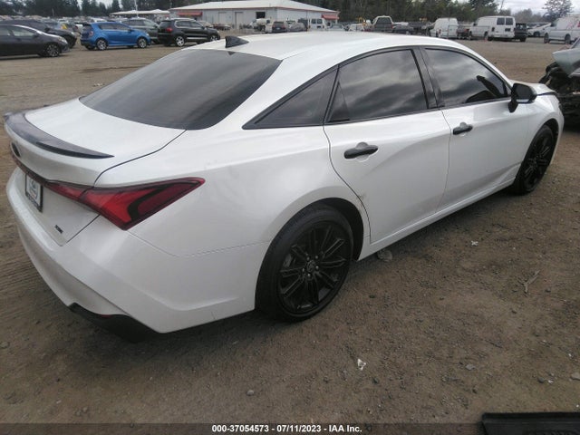 2022 TOYOTA AVALON HYBRID XSE NIGHTSHADE VIN: 4T1EA1AB2NU013207
