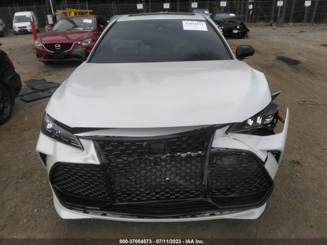 2022 TOYOTA AVALON HYBRID XSE NIGHTSHADE VIN: 4T1EA1AB2NU013207