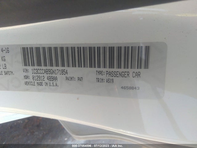 1C3CCCAB9GN171854 Chrysler 200 Limited