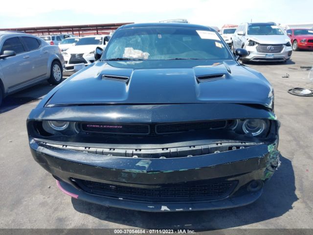 2C3CDZAG6GH201140 Dodge Challenger Sxt