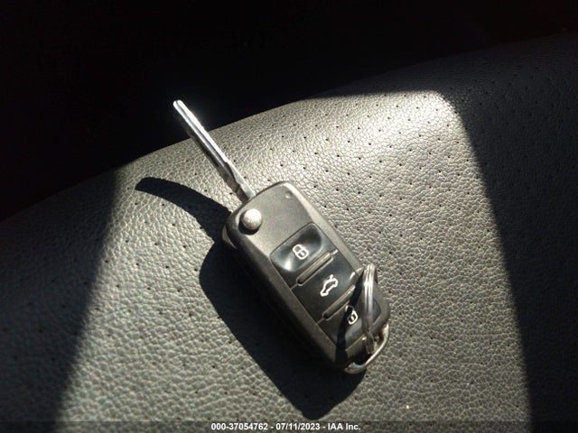 3VWLL7AJXEM230148 Volkswagen Jetta Sedan Tdi