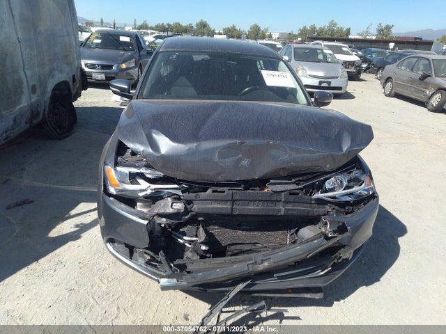 3VWLL7AJXEM230148 Volkswagen Jetta Sedan Tdi