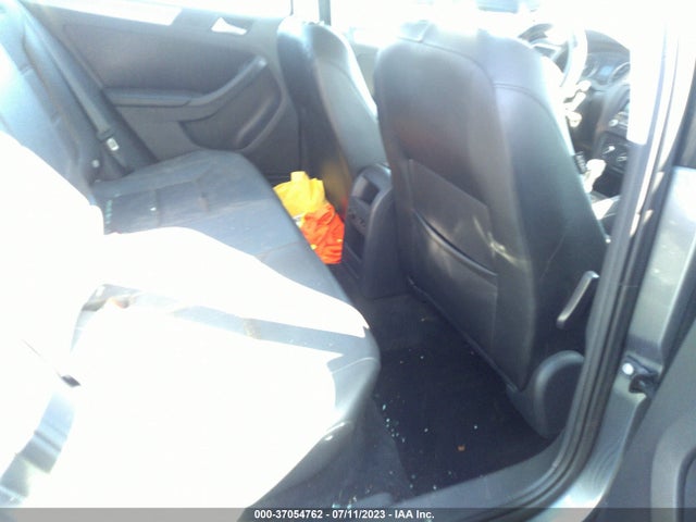 3VWLL7AJXEM230148 Volkswagen Jetta Sedan Tdi
