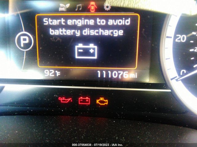 KNDCB3LC6J5209987 KIA NIRO LX