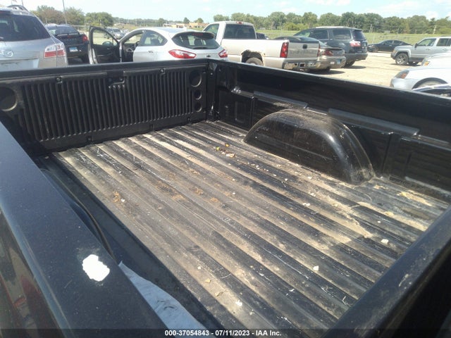 2001 CHEVROLET SILVERADO 1500 VIN: 1GCEC14V01Z233608