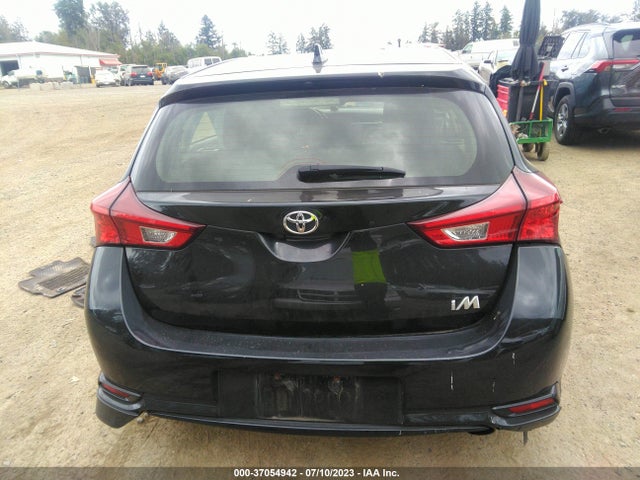 2018 TOYOTA COROLLA IM VIN: JTNKARJE2JJ554989
