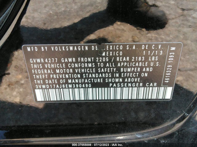 3VWD17AJ6EM390490 Volkswagen Jetta Sedan Se