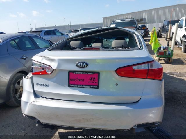 KNAFK4A63F5410931 KIA FORTE LX