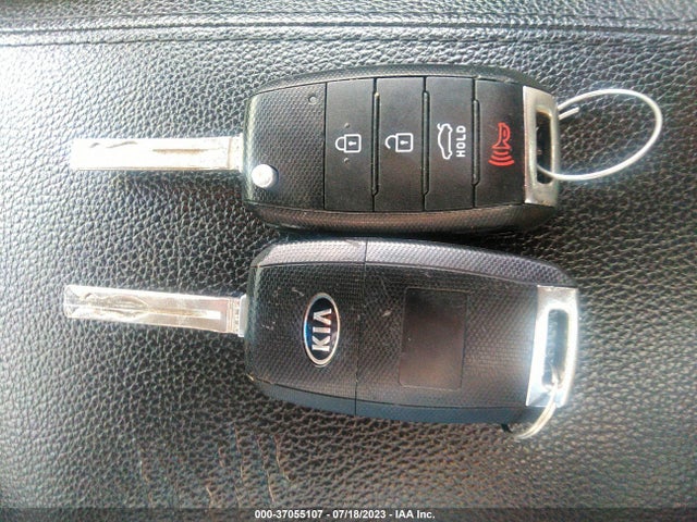 KIA Optima Lx 2015 5XXGM4A77FG360329 Image 3