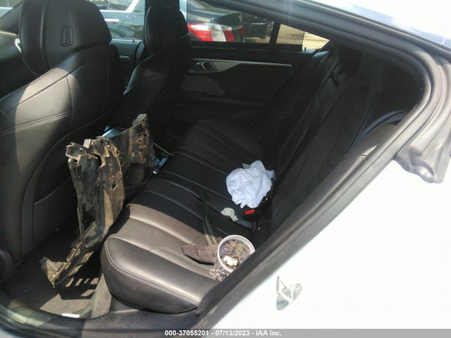 BMW 8 Series 840i 2021 WBAGV4C04MCG32538 Image 14