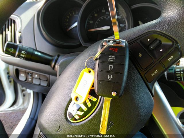 KNADM4A37G6667822 KIA RIO LX