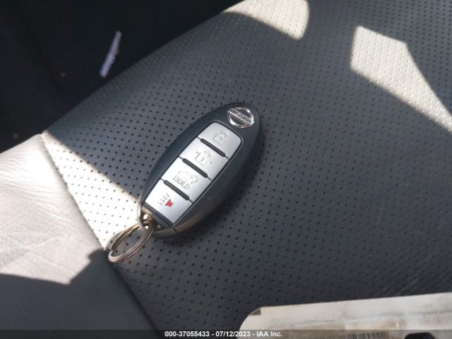 5N1AT2MT6EC824825 Nissan Rogue Sl