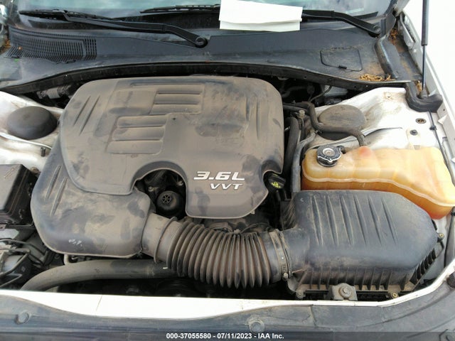 2C3CCABG0HH553828 Chrysler 300 300s