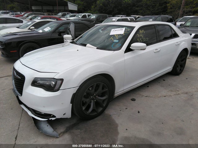 2C3CCABG0HH553828 Chrysler 300 300s