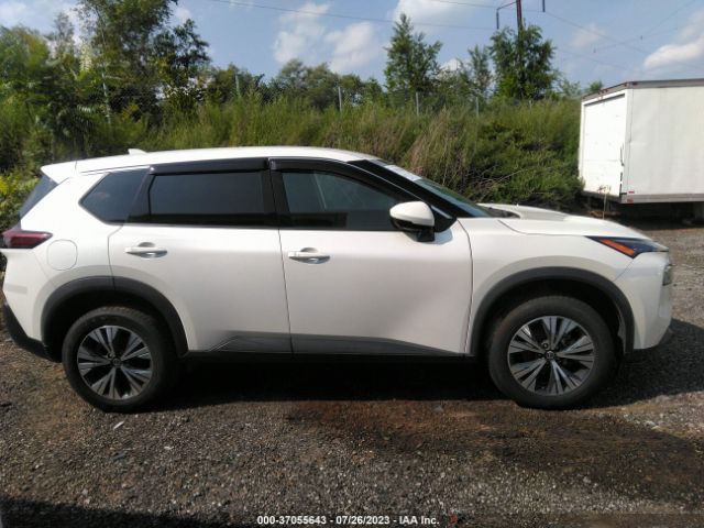 5N1AT3BB5MC763160 Nissan ROGUE SV