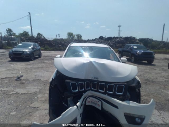 3C4NJDBB0KT839502 Jeep Compass Latitude