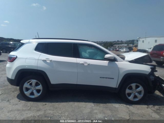 3C4NJDBB0KT839502 Jeep Compass Latitude