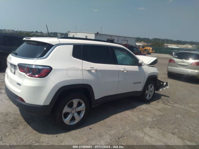 3C4NJDBB0KT839502 Jeep Compass Latitude