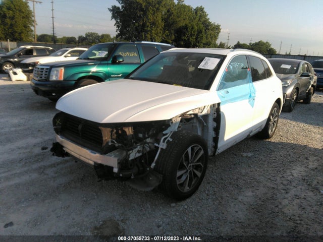 WA1BAAFY1M2036857 Audi Q5 Premium Plus