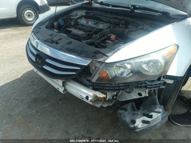 2011 HONDA ACCORD SDN EX-L VIN: 1HGCP2F8XBA036553