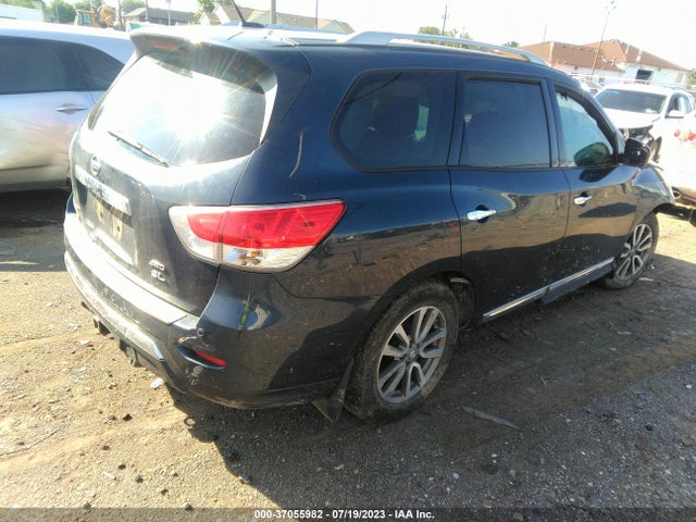 2015 NISSAN PATHFINDER SL VIN: 5N1AR2MM0FC633880