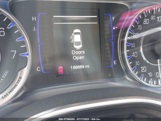 1C3CCCAB0FN637668 Chrysler 200 Limited