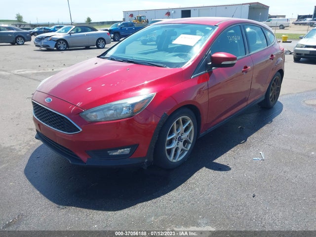 Ford FOCUS SE 2015 1FADP3K27FL274404 Image 2